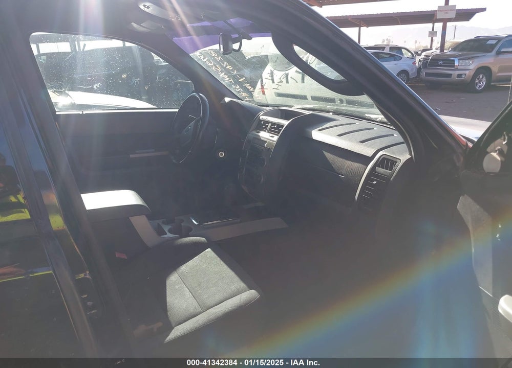 2011 FORD ESCAPE XLT VIN: 1FMCU0DG0BKC42380