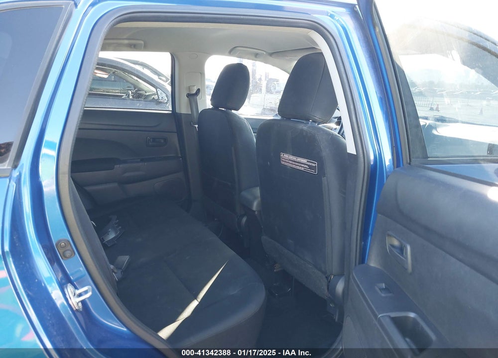 2015 MITSUBISHI OUTLANDER SPORT ES VIN: 4A4AP3AU6FE049520