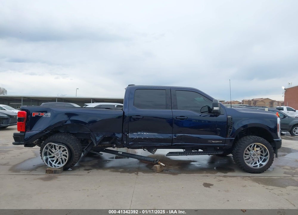 2024 FORD F-250 LARIAT VIN: 1FT8W2BT2REE30701
