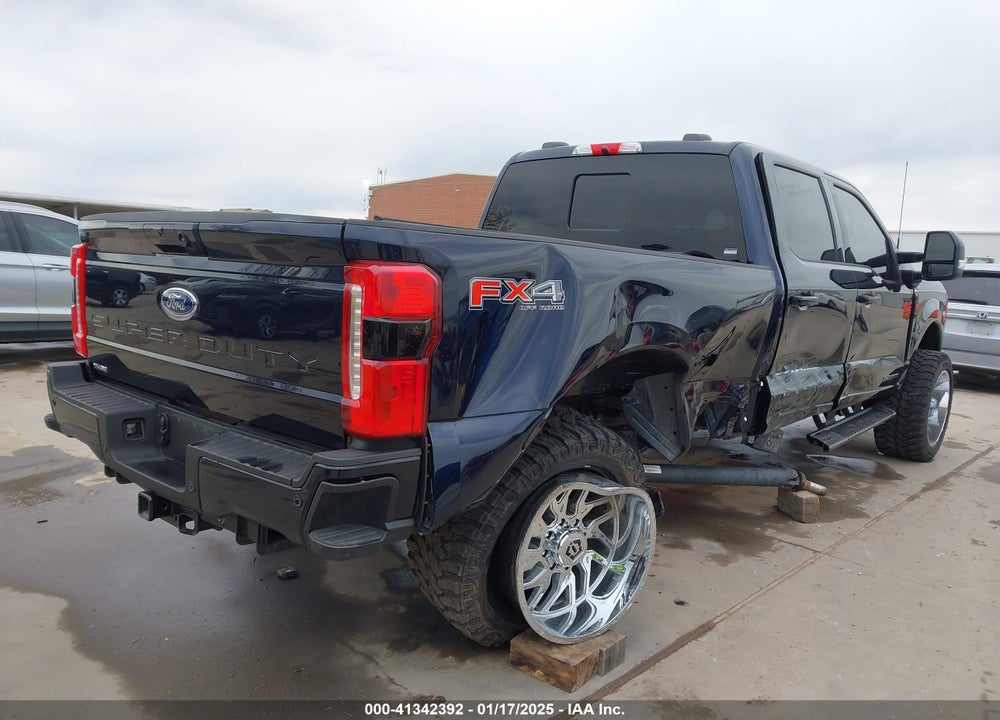 2024 FORD F-250 LARIAT VIN: 1FT8W2BT2REE30701