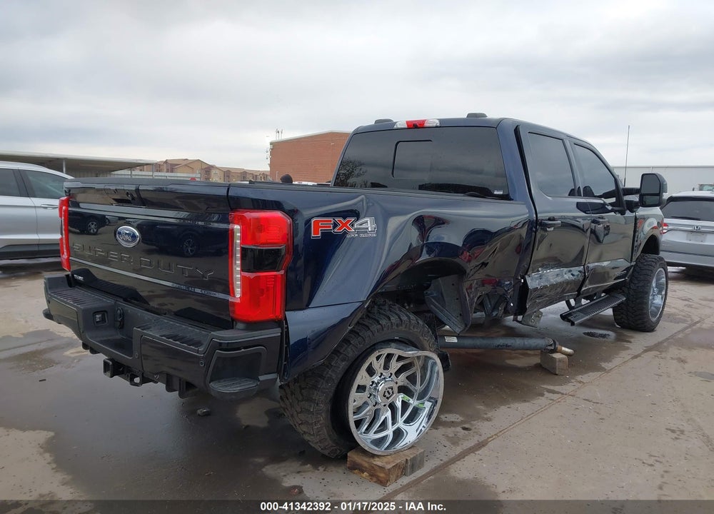 2024 FORD F-250 LARIAT VIN: 1FT8W2BT2REE30701