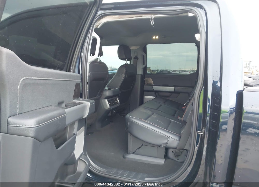 2024 FORD F-250 LARIAT VIN: 1FT8W2BT2REE30701