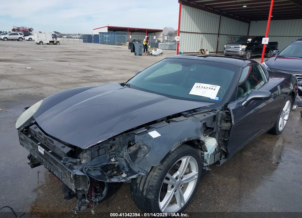 2011 CHEVROLET CORVETTE VIN: 1G1YE2DW2B5102218