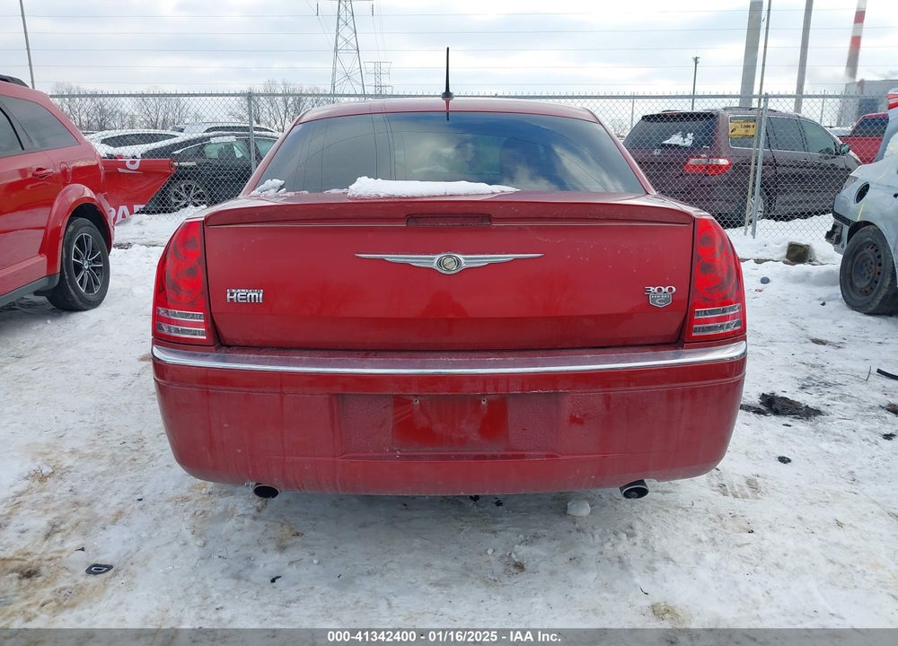 2008 CHRYSLER 300C VIN: 2C3KA63H58H139367