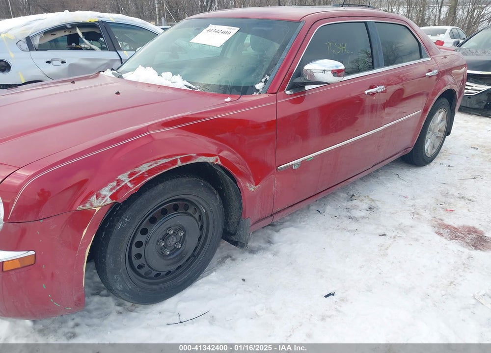 2008 CHRYSLER 300C VIN: 2C3KA63H58H139367