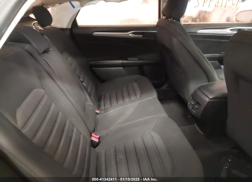 2019 FORD FUSION VIN: 3FA6P0HD0KR103845