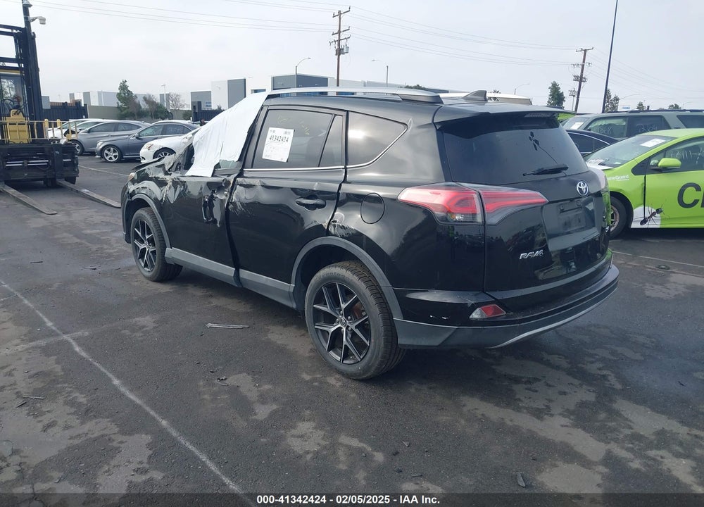 2017 TOYOTA RAV4 SE VIN: 2T3NFREV6HW334781