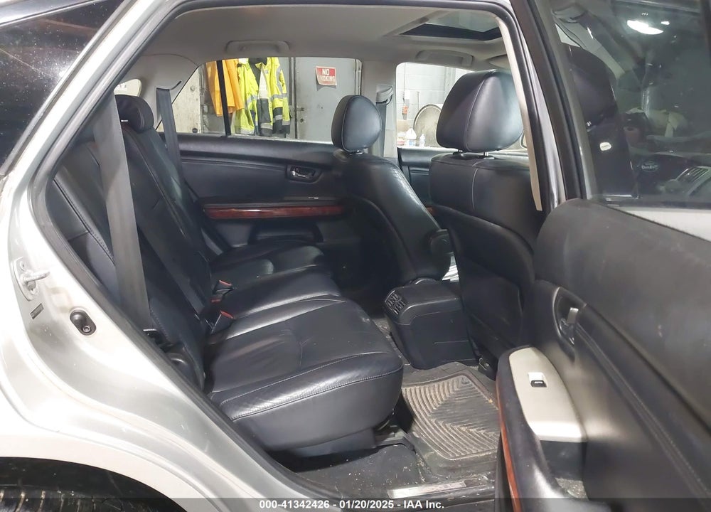 2005 LEXUS RX 330 VIN: 2T2HA31U25C046392