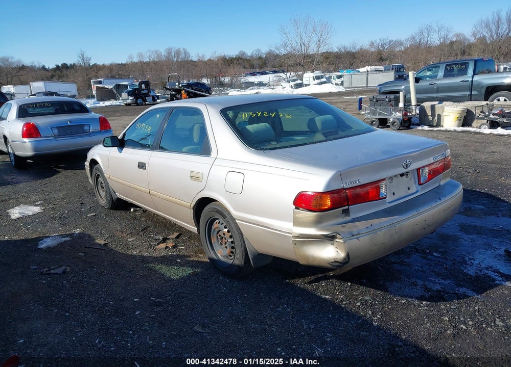 2000 TOYOTA CAMRY CE VIN: 4T1BG22KXYU008346