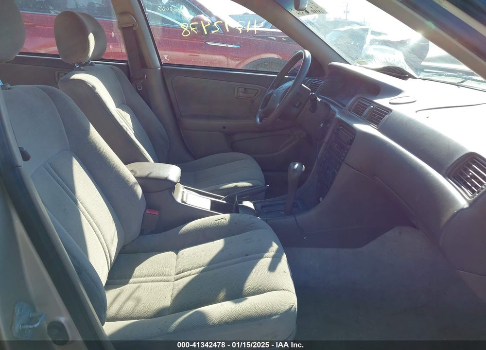 2000 TOYOTA CAMRY CE VIN: 4T1BG22KXYU008346