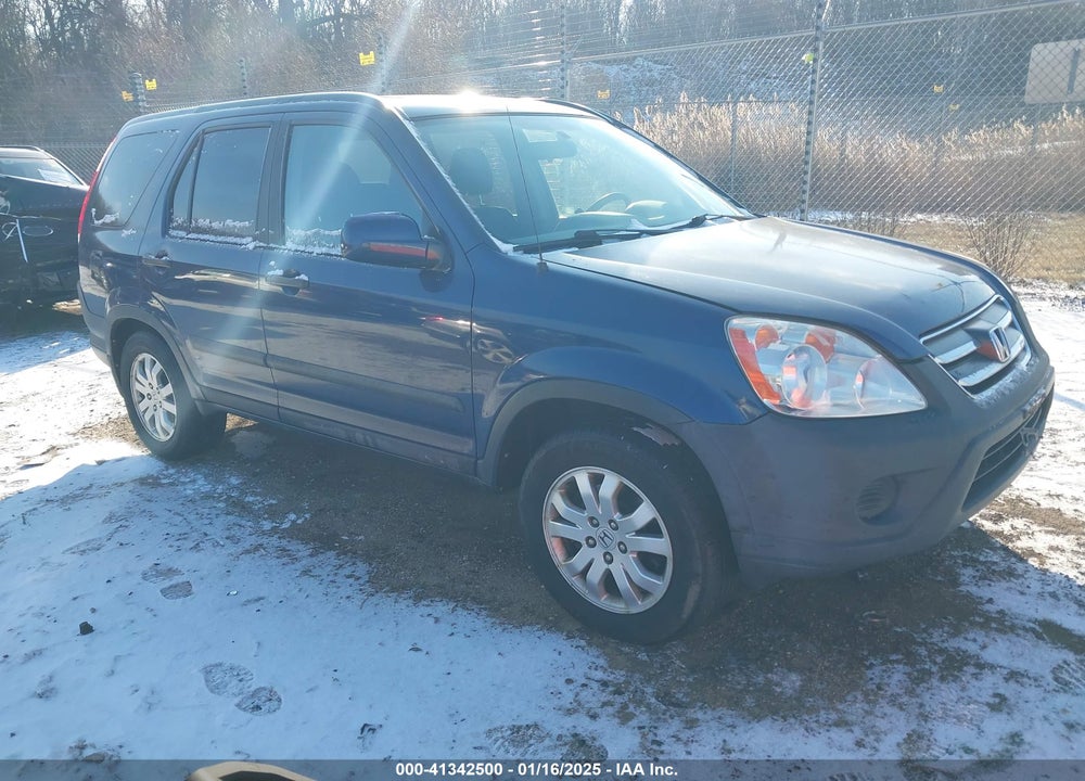 2005 HONDA CR-V EX VIN: SHSRD78855U336856