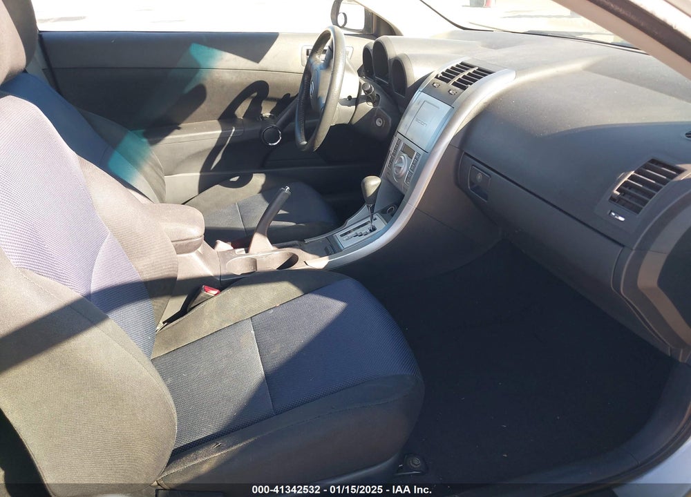 2005 SCION TC VIN: JTKDE177850034215