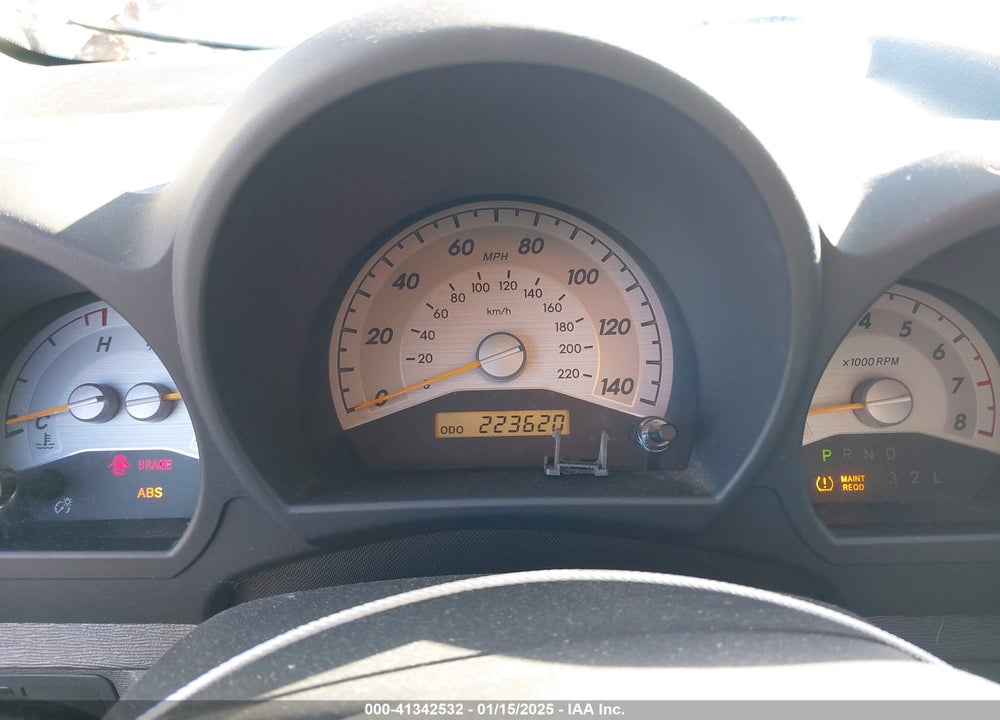 2005 SCION TC VIN: JTKDE177850034215