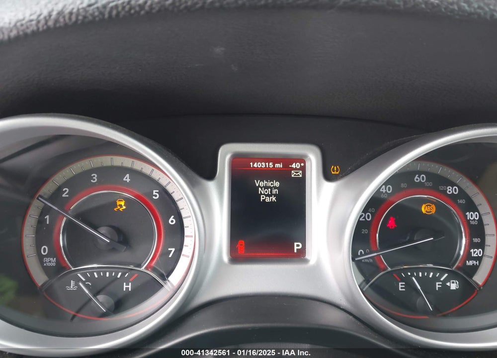 2018 DODGE JOURNEY SE VIN: 3C4PDCAB6JT310002