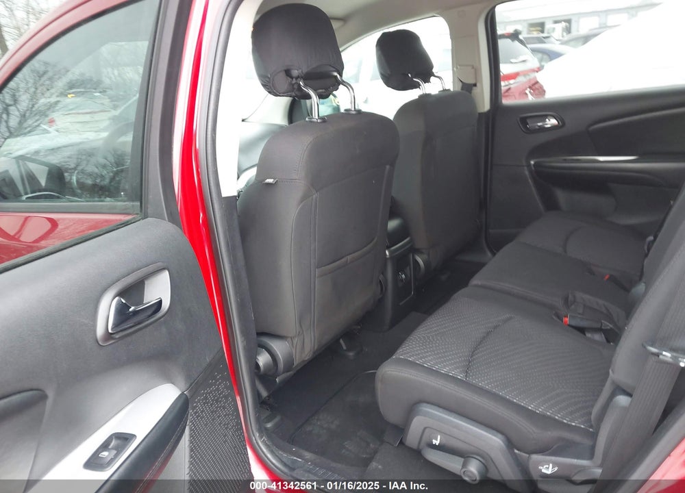 2018 DODGE JOURNEY SE VIN: 3C4PDCAB6JT310002