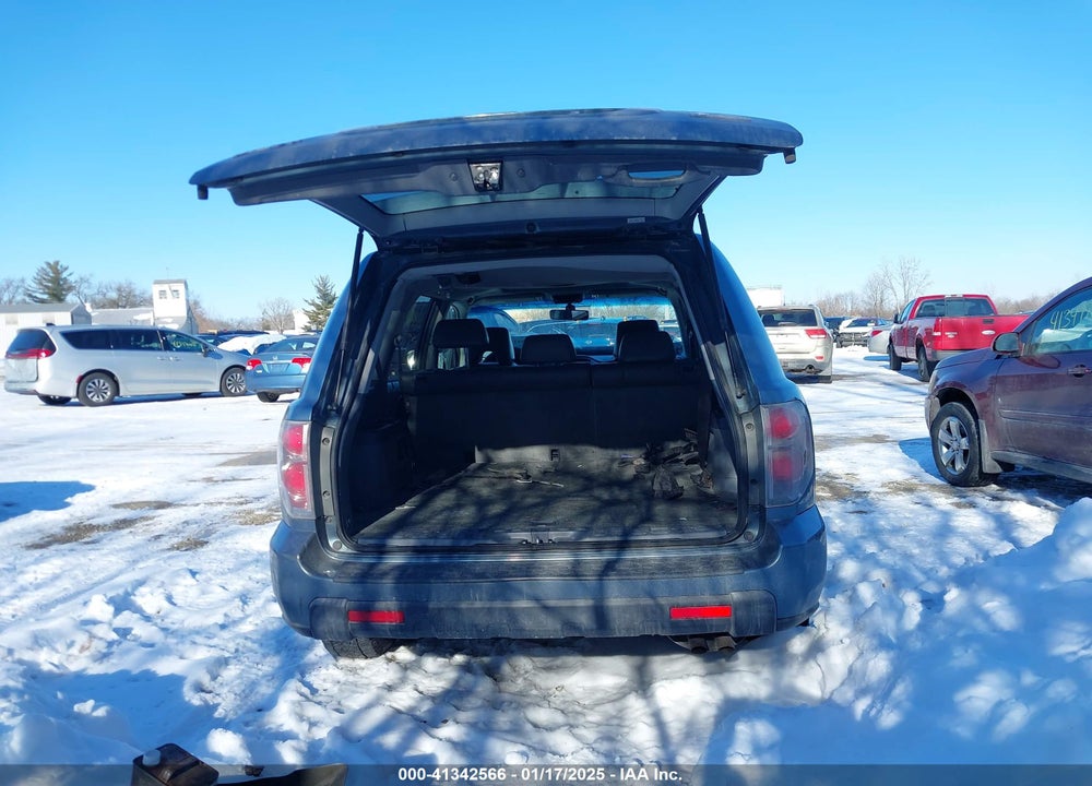 2007 HONDA PILOT EX-L VIN: 5FNYF18587B013744