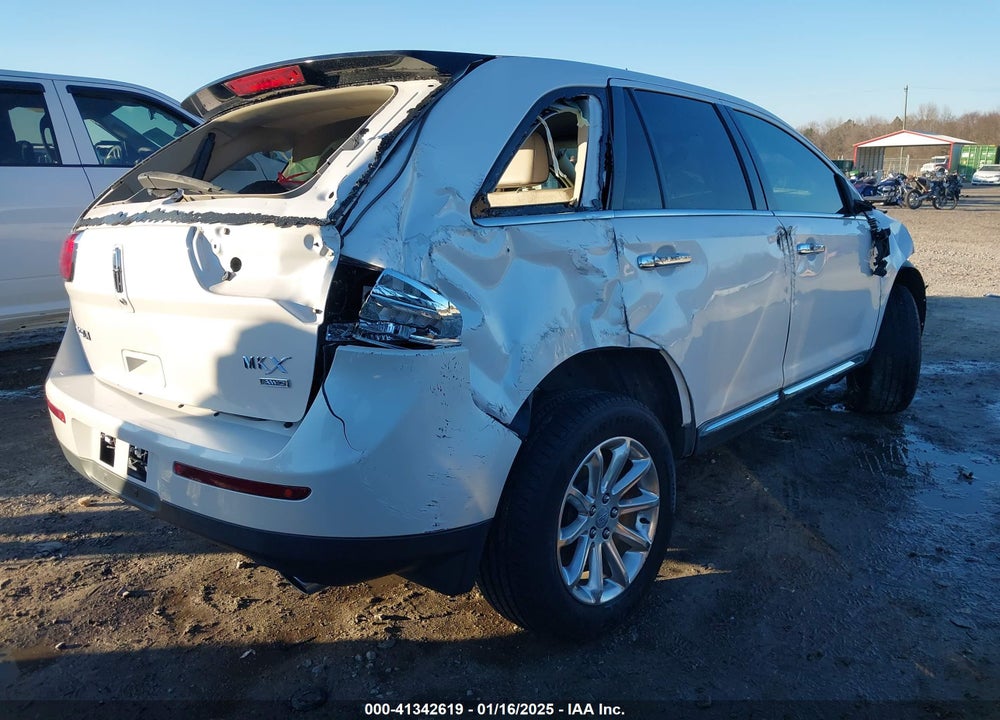 2011 LINCOLN MKX VIN: 2LMDJ8JK8BBJ21647