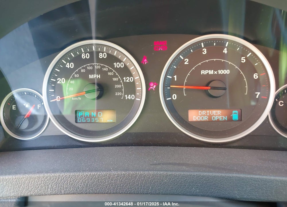2005 JEEP GRAND CHEROKEE LIMITED VIN: 1J4HR58N55C561719