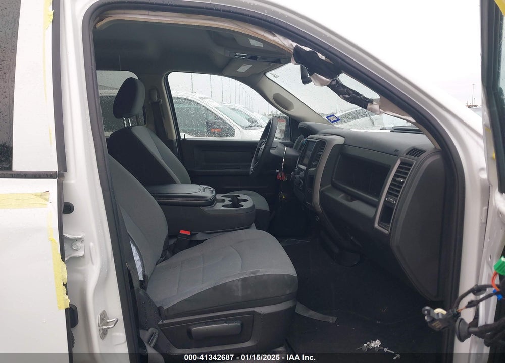 2023 RAM 1500 CLASSIC TRADESMAN 4X2 6'4 BOX VIN: 1C6RR6FG3PS535026