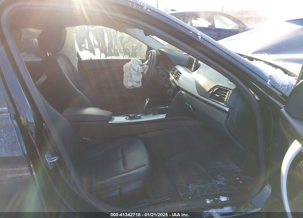2016 BMW 320I VIN: WBA8E1G5XGNT36888