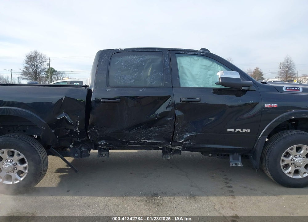 2022 RAM 2500 LAIE  4X4 6'4 BOX VIN: 3C6UR5FJ5NG248842
