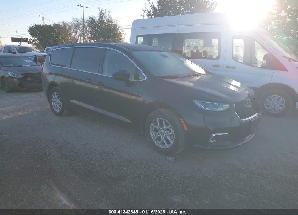 2024 CHRYSLER PACIFICA TOURING L VIN: 2C4RC1BG9RR101958