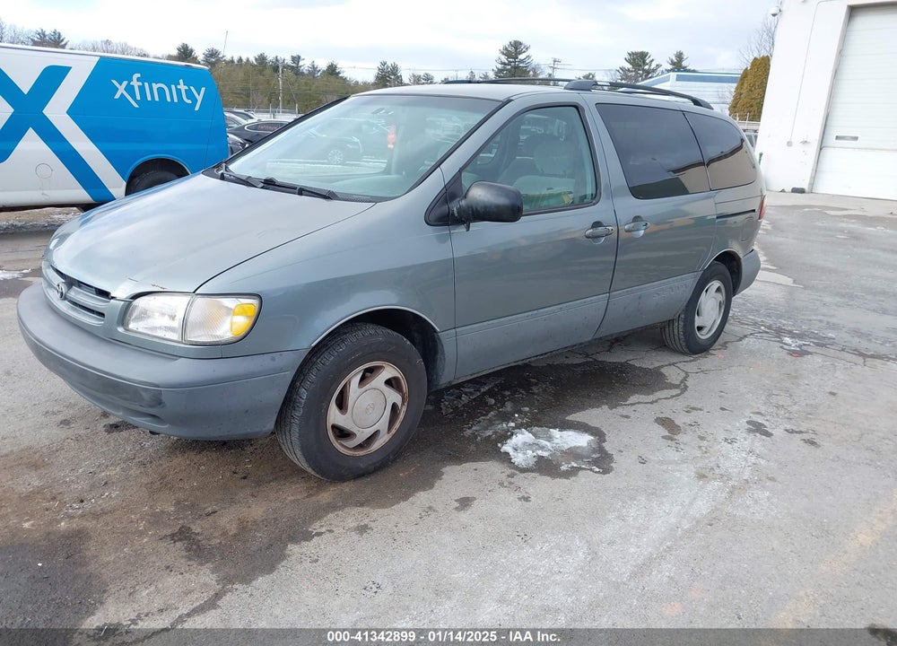 2000 TOYOTA SIENNA LE VIN: 4T3ZF13C7YU275695