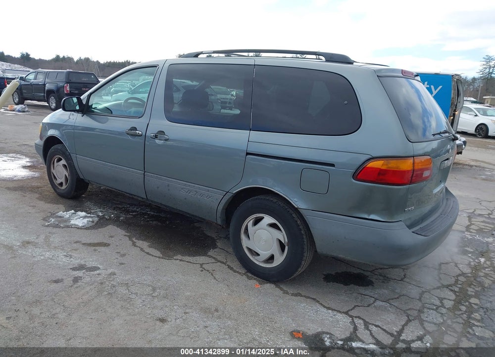 2000 TOYOTA SIENNA LE VIN: 4T3ZF13C7YU275695