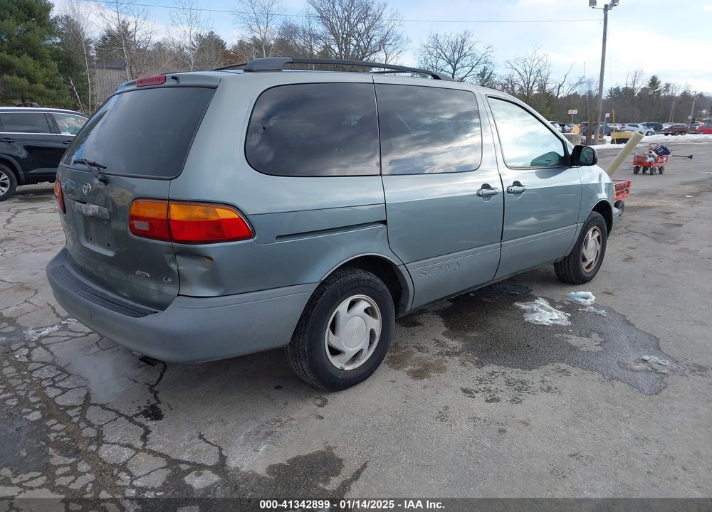 2000 TOYOTA SIENNA LE VIN: 4T3ZF13C7YU275695