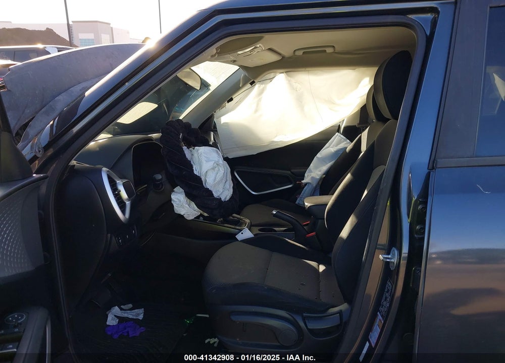 2020 KIA SOUL VIN: KNDJ23AU3L7100283