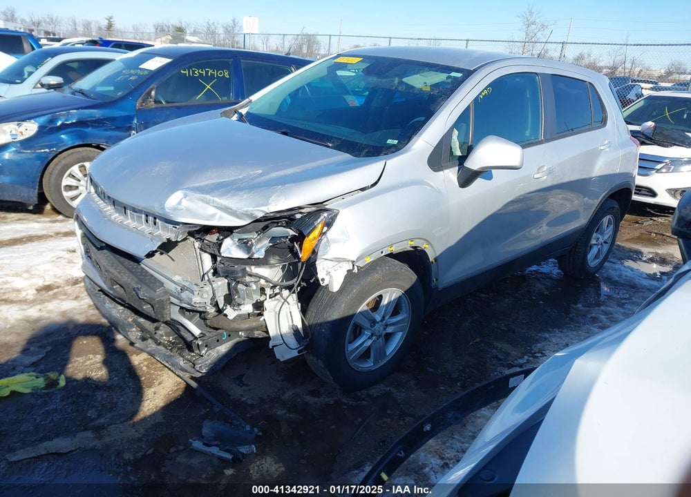 2021 CHEVROLET TRAX AWD LS VIN: KL7CJNSB2MB359606