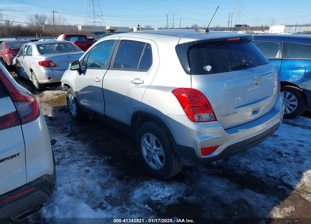 2021 CHEVROLET TRAX AWD LS VIN: KL7CJNSB2MB359606