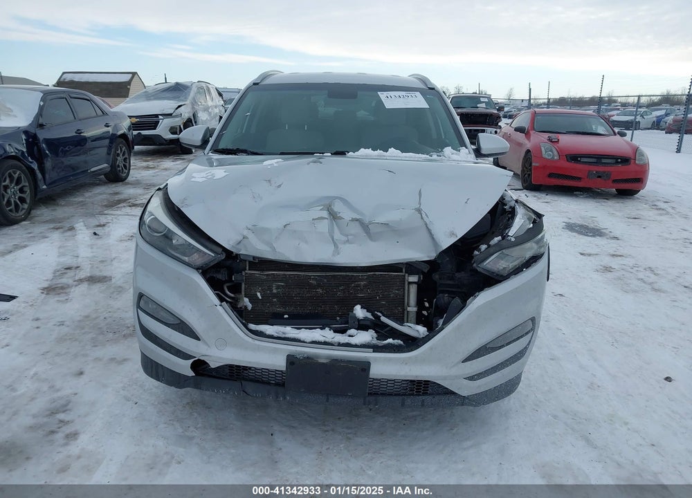 2018 HYUNDAI TUCSON SEL VIN: KM8J33A46JU648317