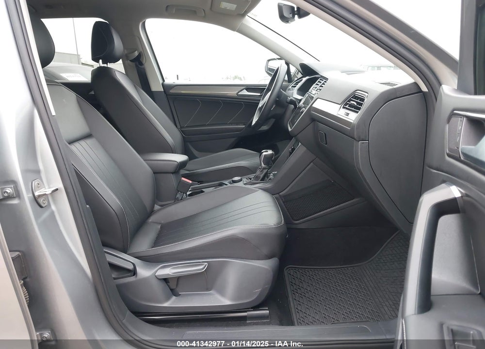 2022 VOLKSWAGEN TIGUAN 2.0T SE VIN: 3VV2B7AX0NM163566