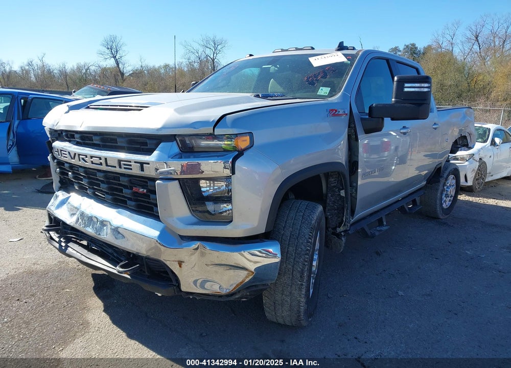 2022 CHEVROLET SILVERADO 2500HD 4WD STANDARD BED LT VIN: 1GC4YNEY1NF331681