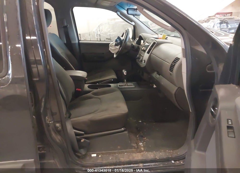 2011 NISSAN XTERRA S VIN: 5N1AN0NW8BC523024