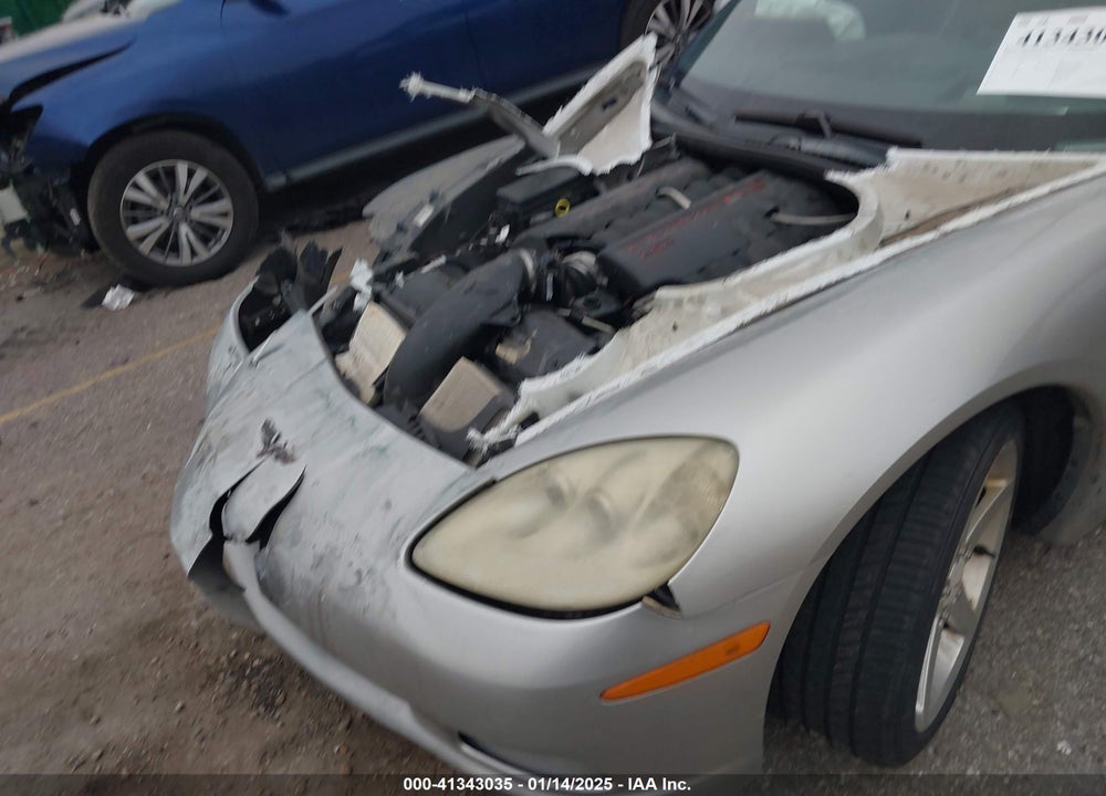 2005 CHEVROLET CORVETTE VIN: 1G1YY24U955127384