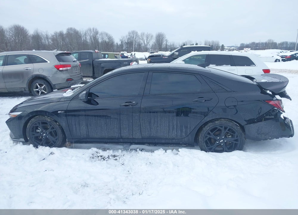2024 HYUNDAI ELANTRA VIN: KMHLR4DF1RU812434