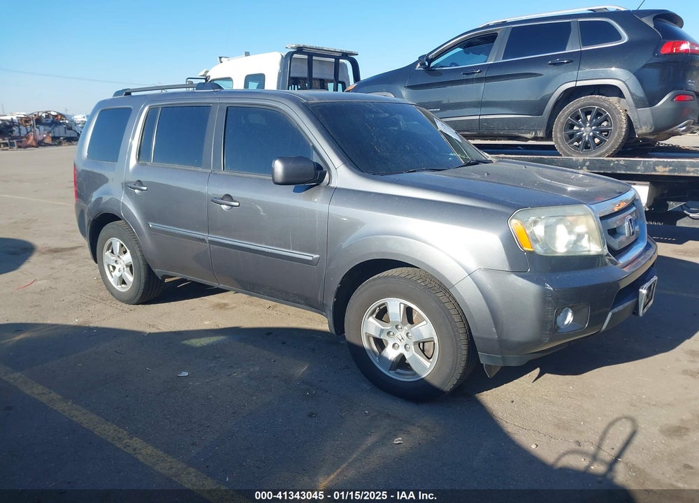 2011 HONDA PILOT EX-L VIN: 5FNYF4H51BB046398
