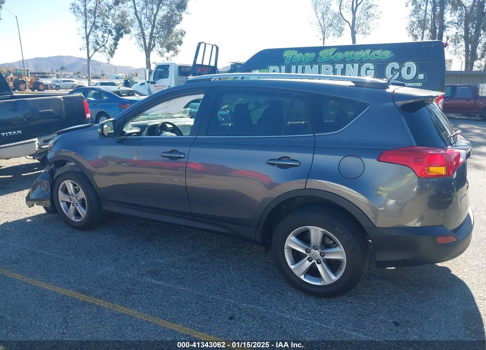 2014 TOYOTA RAV4 XLE VIN: 2T3WFREV3EW091558