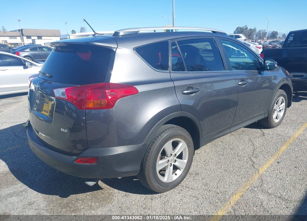 2014 TOYOTA RAV4 XLE VIN: 2T3WFREV3EW091558