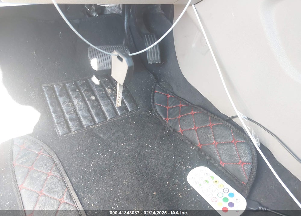 2013 FORD FOCUS VIN: 1FADP3F26DL224908