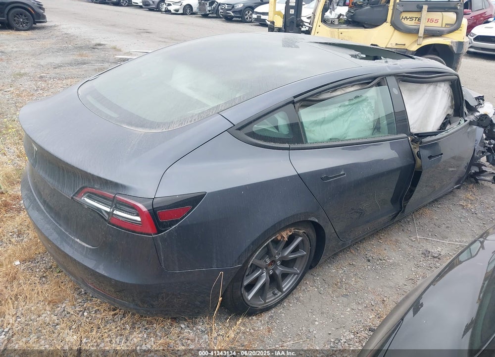 2022 TESLA MODEL 3 REAR-WHEEL DRIVE VIN: 5YJ3E1EA6NF354250