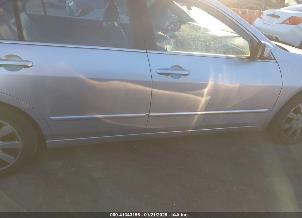 2006 HONDA ACCORD 3.0 EX VIN: 1HGCM66596A057700