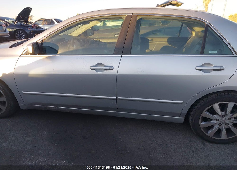 2006 HONDA ACCORD 3.0 EX VIN: 1HGCM66596A057700