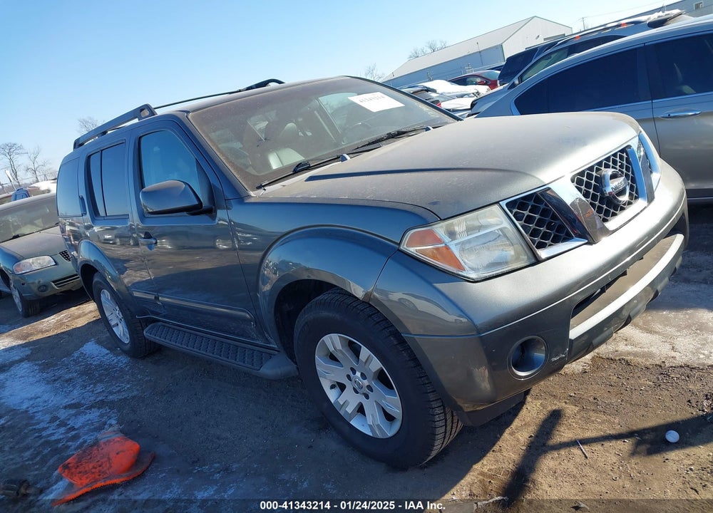 2005 NISSAN PATHFINDER LE VIN: 5N1AR18U85C713527