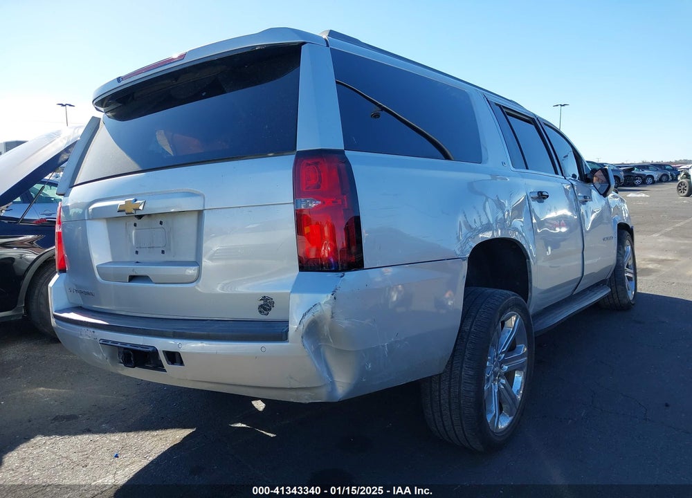 2015 CHEVROLET SUBURBAN 1500 LT VIN: 1GNSCJKC9FR176618