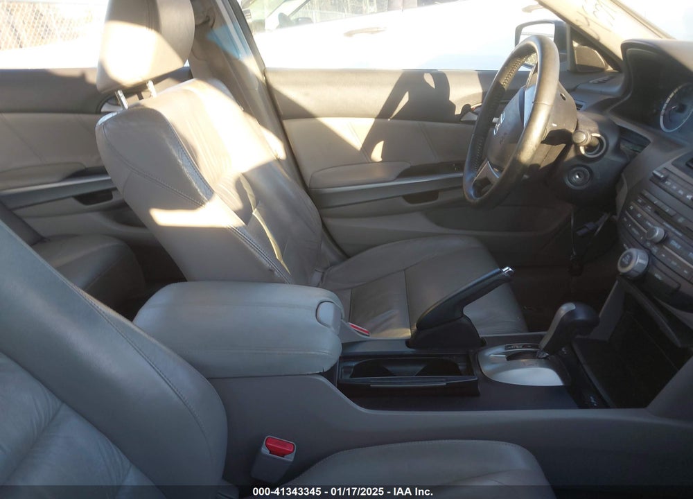 2008 HONDA ACCORD 2.4 EX-L VIN: 1HGCP26838A096960