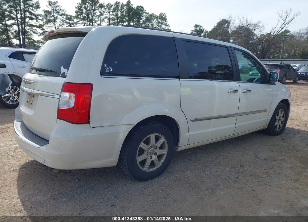 2011 CHRYSLER TOWN & COUNTRY TOURING VIN: 2A4RR5DG5BR651208