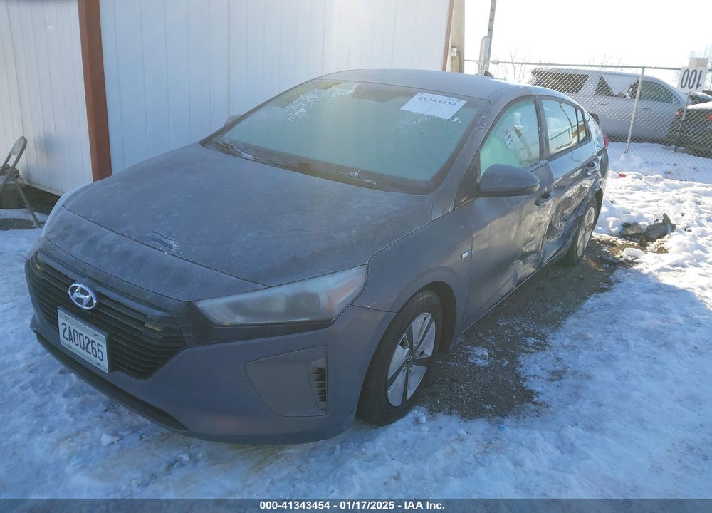 2017 HYUNDAI IONIQ HYBRID VIN: KMHC65LC4HU058045